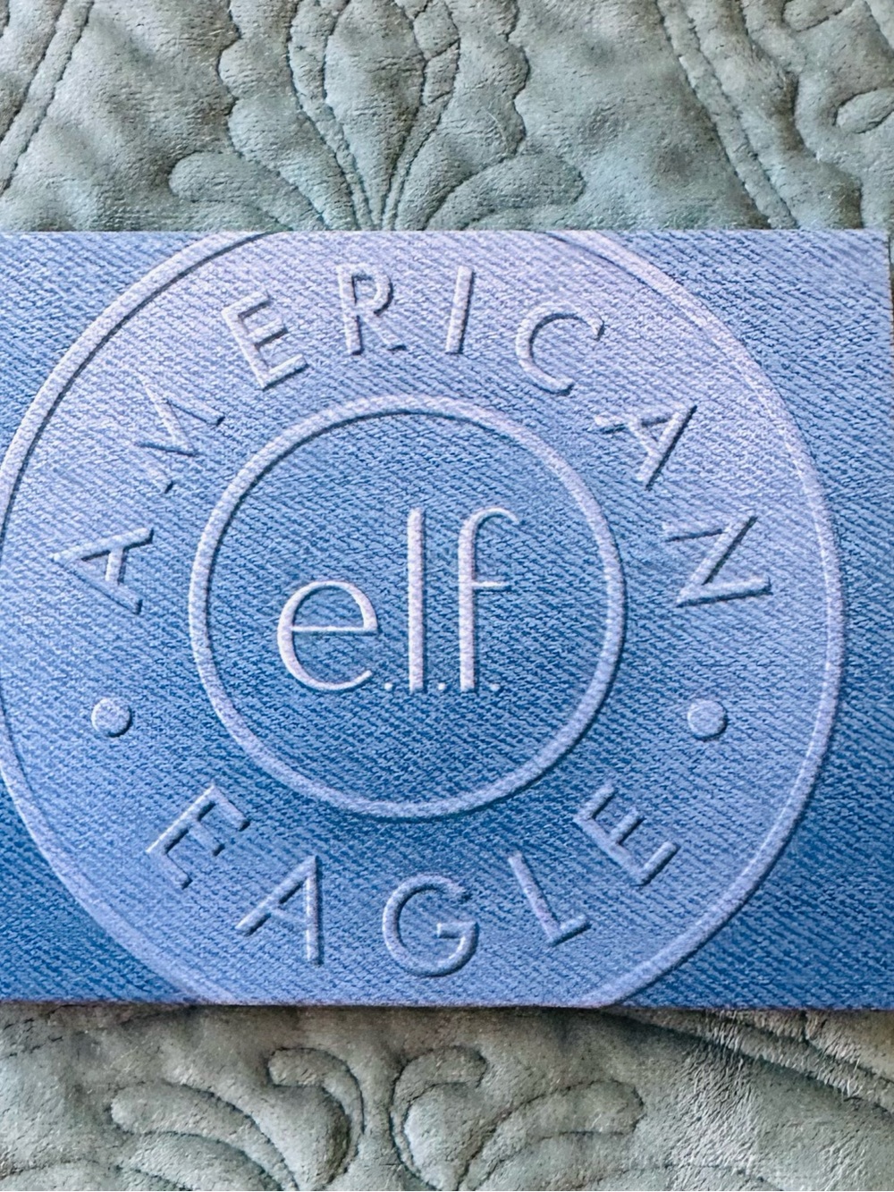 American Eagle Denim Daze Elf Eyeshadow Palette- Elf 12 Vivid Blues-Brown-Silver - Picture 2 of 6